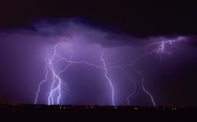 orage-éclair-foudre-1560×965
